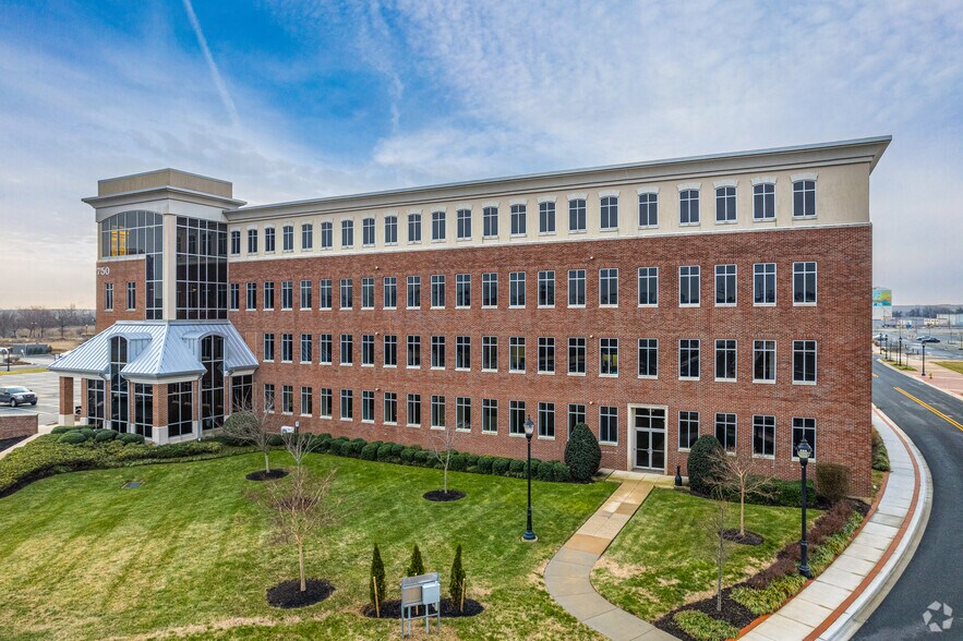 750 Shipyard Dr, Wilmington, DE à louer - Photo de l’immeuble – Image 2 sur 5