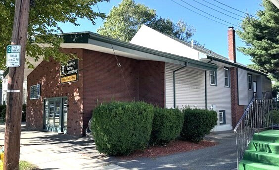 345 Trapelo Rd, Belmont, MA à vendre - Photo de l’immeuble – Image 3 sur 9
