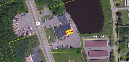 1151 Pocono Blvd, Mount Pocono, PA à louer Photo intérieure– Image 2 sur 11