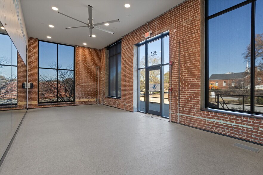 300 South St, Simpsonville, SC à louer - Photo intérieure – Image 2 sur 32