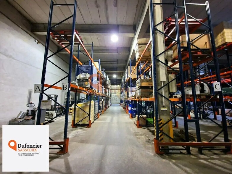 Industriel/Logistique dans Dissay à louer - Photo intérieure – Image 1 sur 3