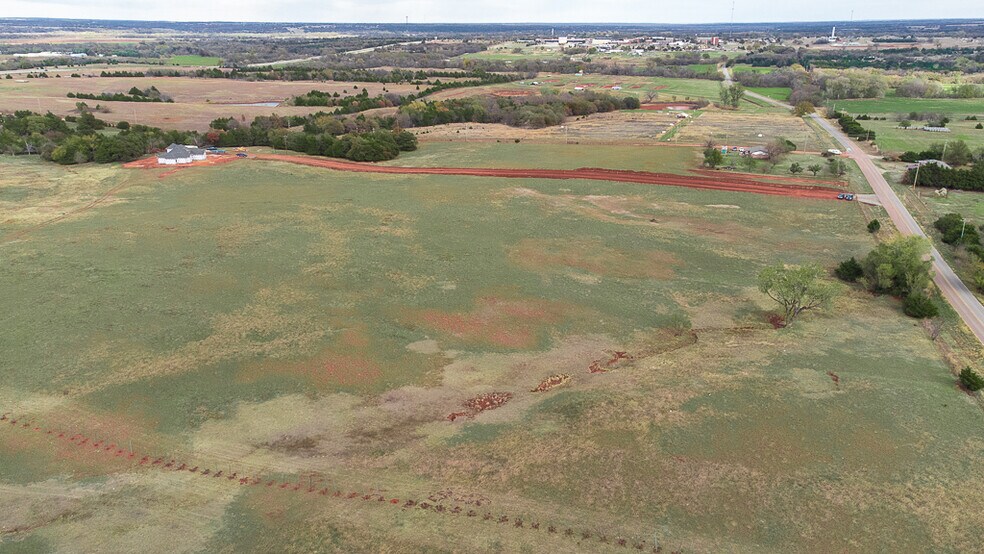 Hwy 33 and Henney Rd, Coyle, OK à vendre - Aérien – Image 3 sur 10