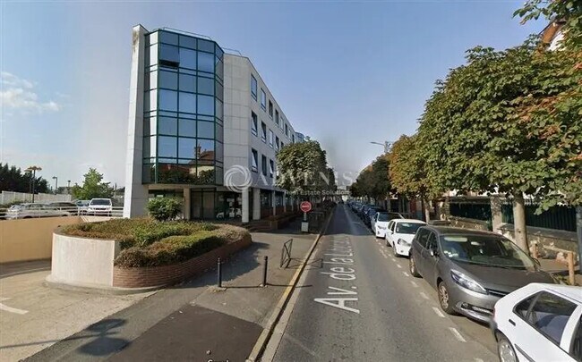 Plus de détails pour Bureau à louer