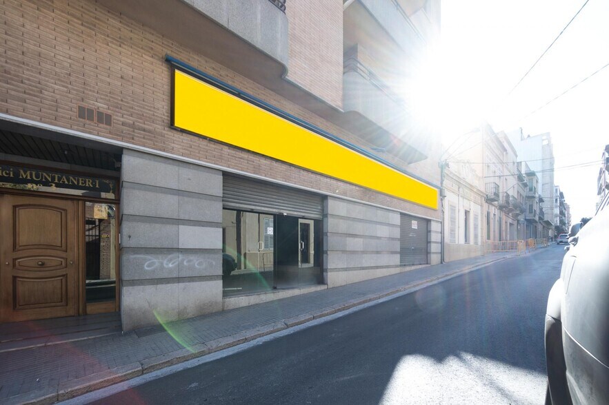 Immeuble residentiel dans Figueres, Gerona à vendre - Photo de l’immeuble – Image 2 sur 2