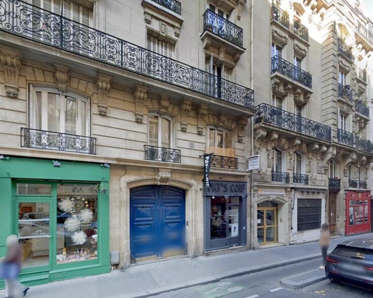 43 Rue Damrémont, Paris à louer - Photo de l’immeuble – Image 1 sur 5