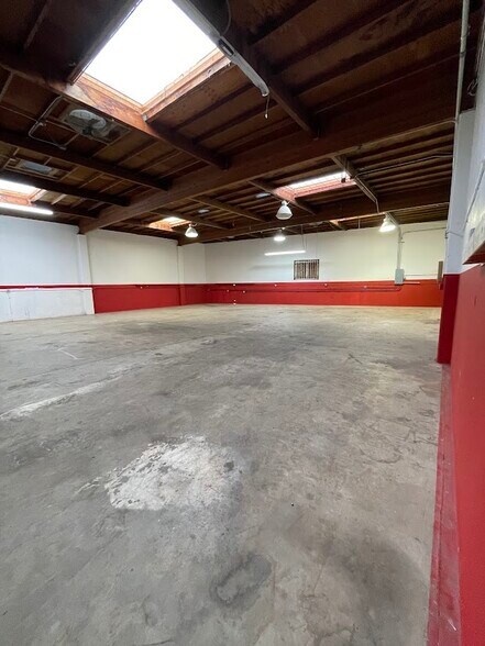 943-945 Airport Blvd, South San Francisco, CA à vendre - Photo de l’immeuble – Image 3 sur 10