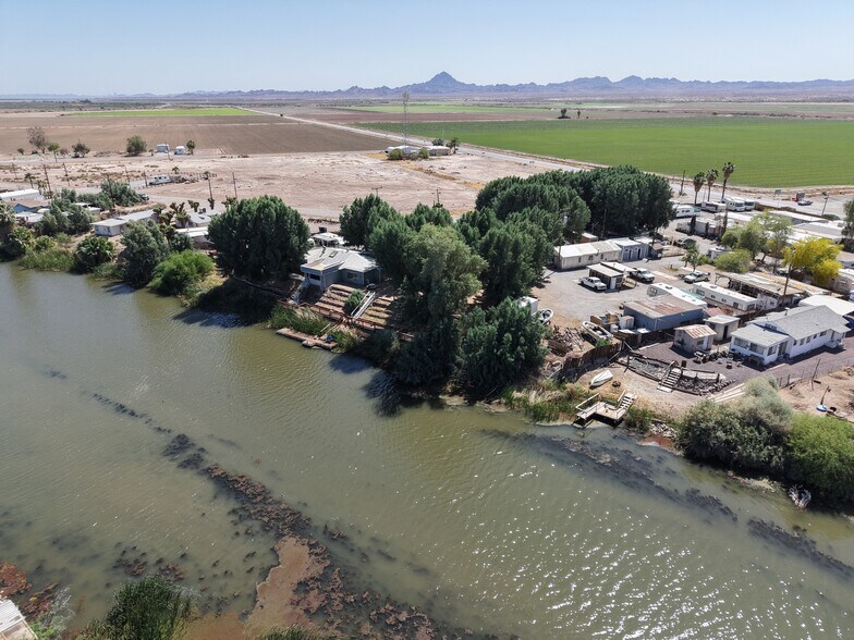 80 Ben Hulse Hwy, Palo Verde, CA à vendre - Photo de l’immeuble – Image 2 sur 10