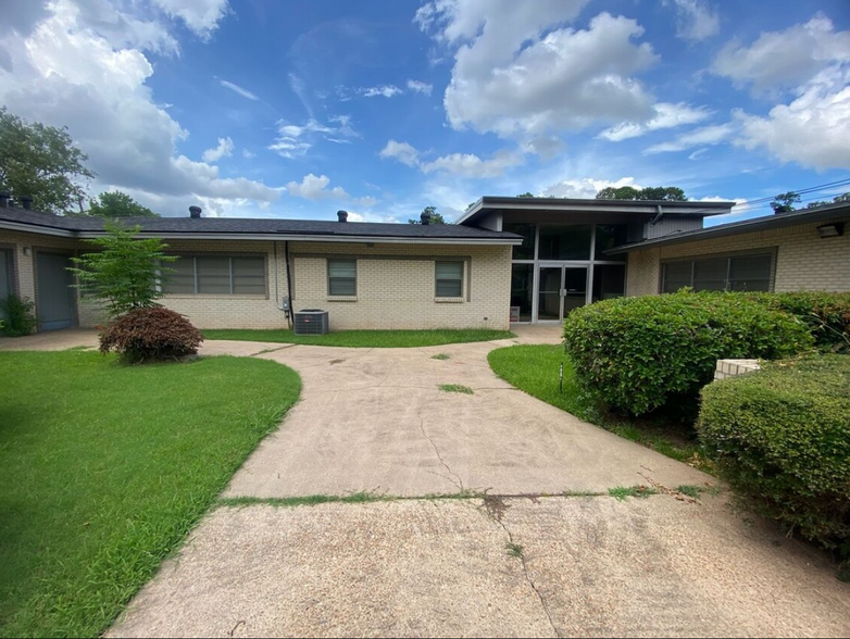 333-335 Southfield Rd, Shreveport, LA à louer - Photo de l’immeuble – Image 1 sur 49