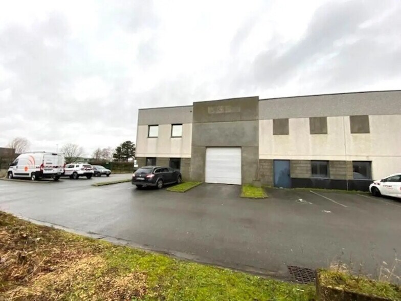 Bureau dans SAINGHIN-EN-MÉLANTOIS à louer - Photo de l’immeuble – Image 2 sur 7