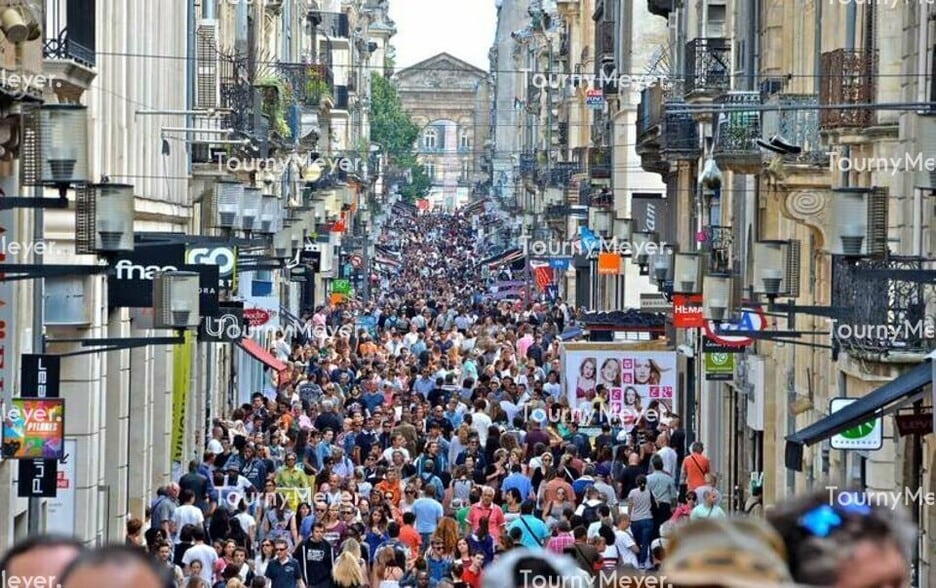 Local commercial dans Bordeaux à vendre - Photo de l’immeuble – Image 1 sur 1