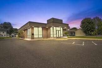 Plus de détails pour 596 South St, Holyoke, MA - Local commercial à vendre