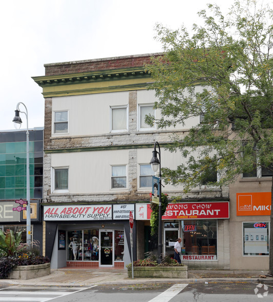310-314 St Paul St E, St Catharines, ON à vendre - Photo de l’immeuble – Image 2 sur 2