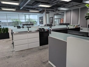 3201 Wilshire Blvd, Santa Monica, CA à louer Photo intérieure– Image 2 sur 9