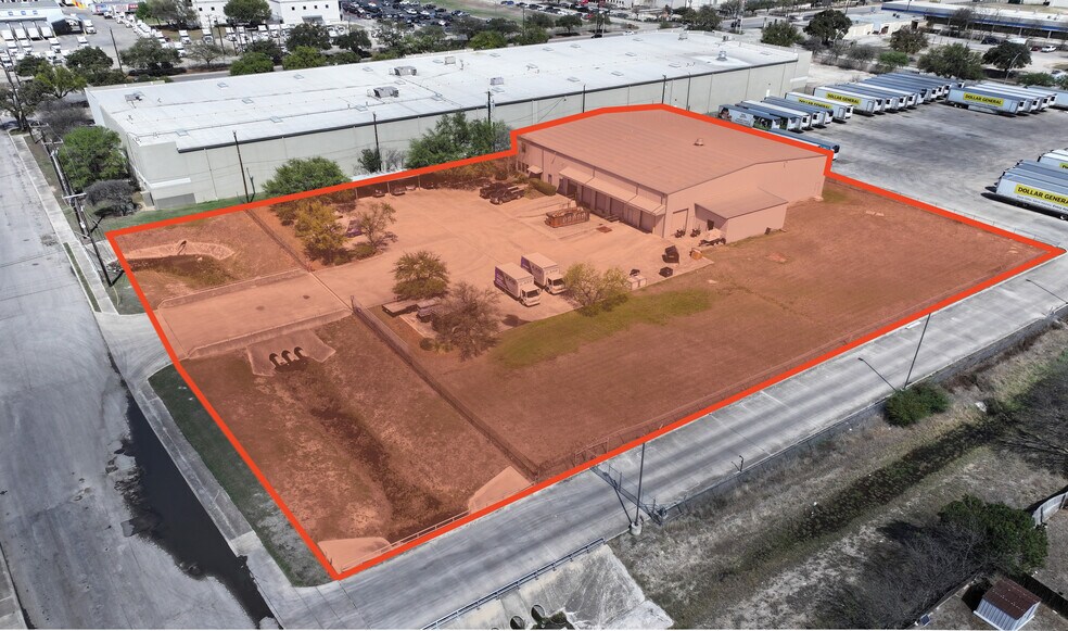 6000 Kaepa Ct, San Antonio, TX à vendre - Photo principale – Image 1 sur 16