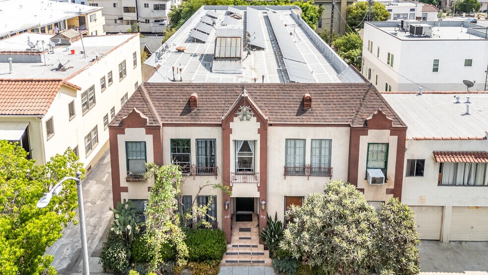 512 N Alexandria Ave, Los Angeles, CA à vendre - Photo de l’immeuble – Image 2 sur 7
