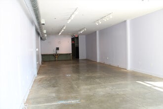 2100 W Cary St, Richmond, VA à louer Photo intérieure– Image 2 sur 2