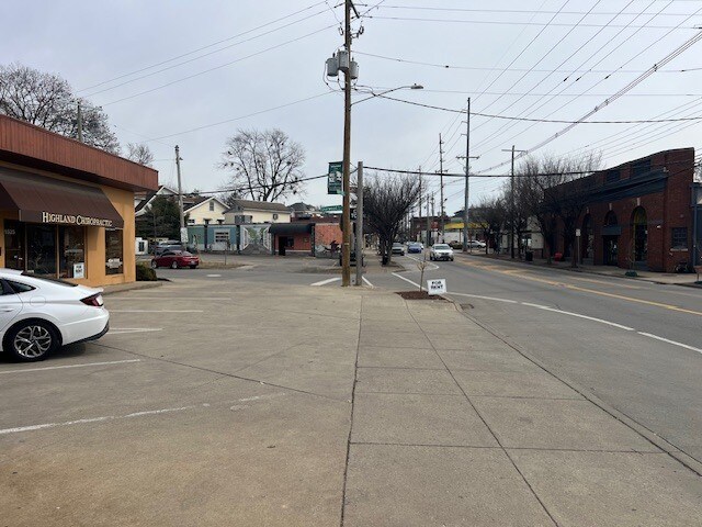 1525 Bardstown Rd, Louisville, KY à louer Photo de l’immeuble– Image 1 sur 7