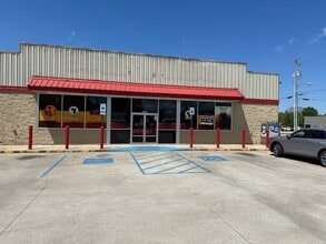 13665 Main St, Big Sandy, TN à louer Photo de l’immeuble– Image 1 sur 3