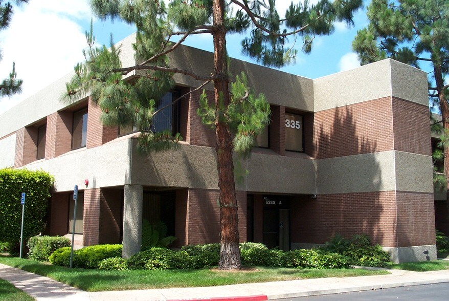 6335 Ferris Sq, San Diego, CA à louer - Photo de l’immeuble – Image 2 sur 4