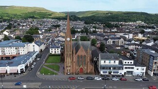 Plus de détails pour 86 Gallowgate St, Largs - Local commercial à louer