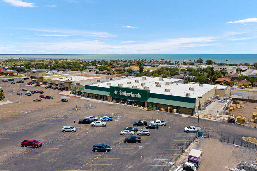 1723 Highway 100, Port Isabel, TX à louer - Photo de l’immeuble – Image 1 sur 9