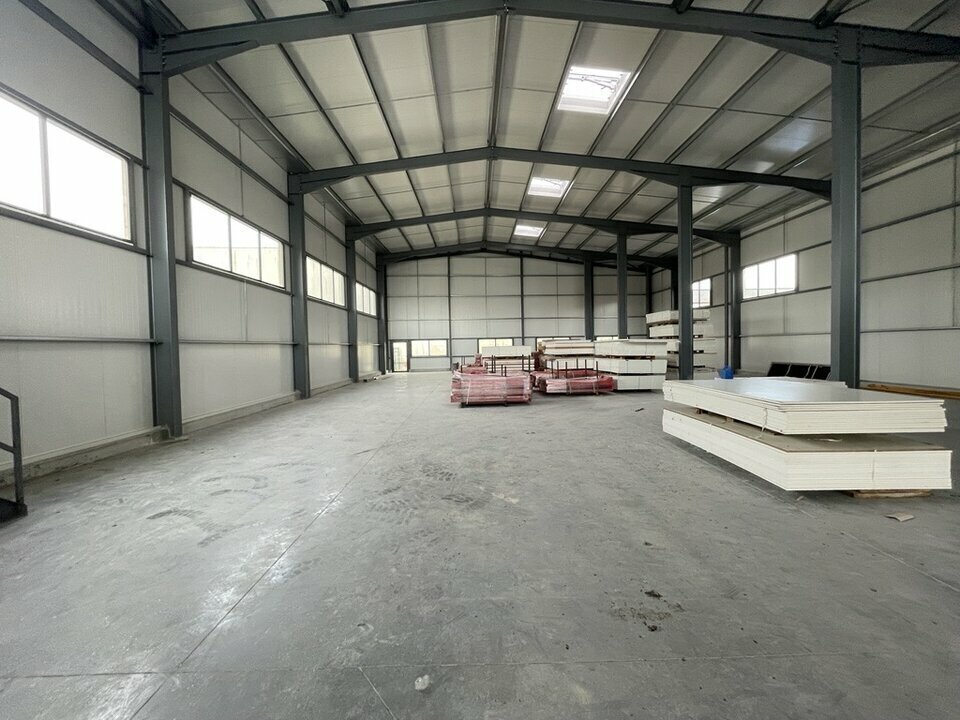 Industriel/Logistique dans Aigrefeuille-sur-Maine à vendre Photo intérieure– Image 1 sur 4