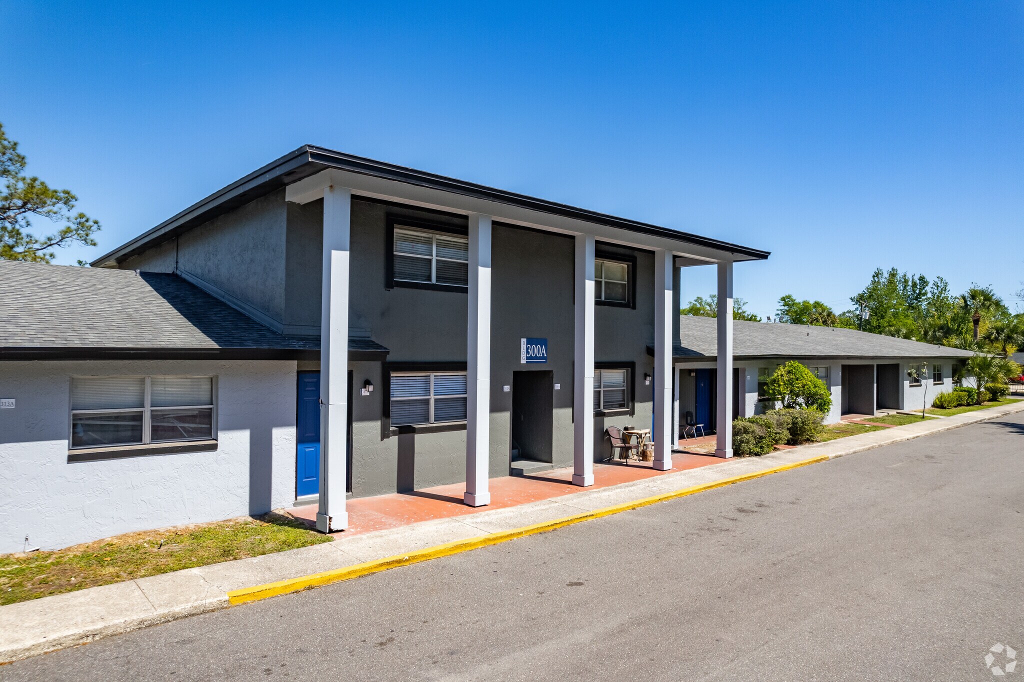 1505 W 25th St, Sanford, FL à vendre Photo principale– Image 1 sur 35