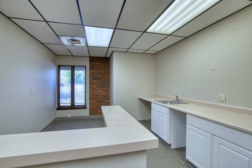 1300 Plaza Ct N, Lafayette, CO à louer - Photo de l’immeuble – Image 3 sur 17