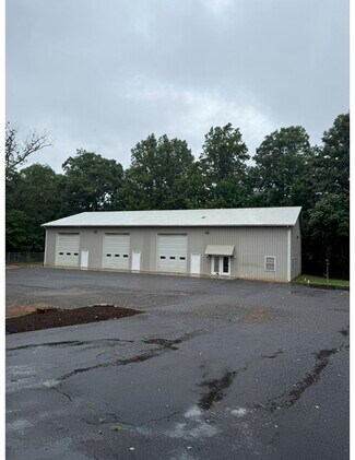 Plus de détails pour 27 Industrial Dr, Ruckersville, VA - Industriel/Logistique à louer
