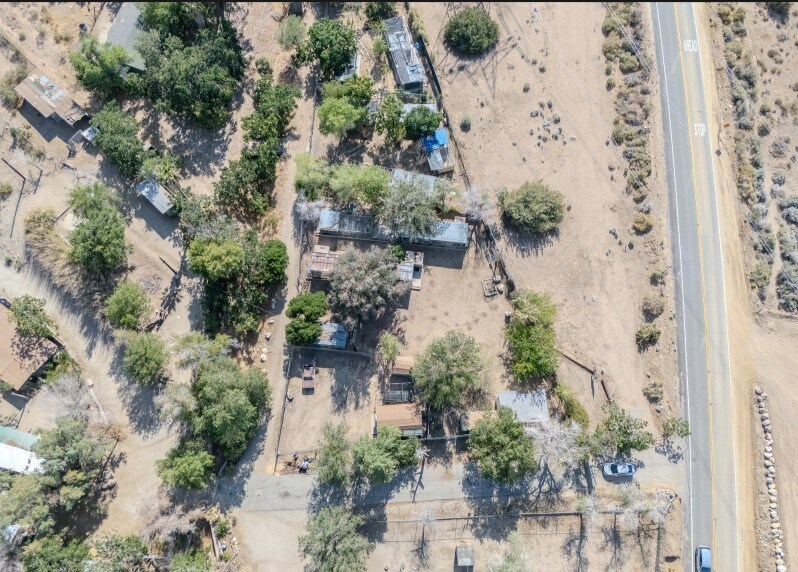 34270 Cheseboro Rd, Palmdale, CA à vendre - Photo principale – Image 1 sur 20