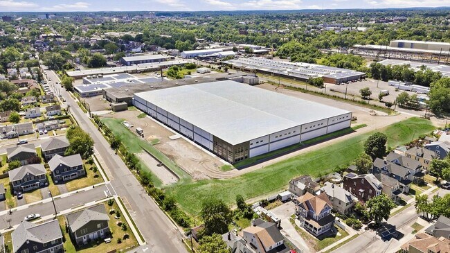 Plus de détails pour 1437 E State St, Hamilton, NJ - Industriel/Logistique à louer