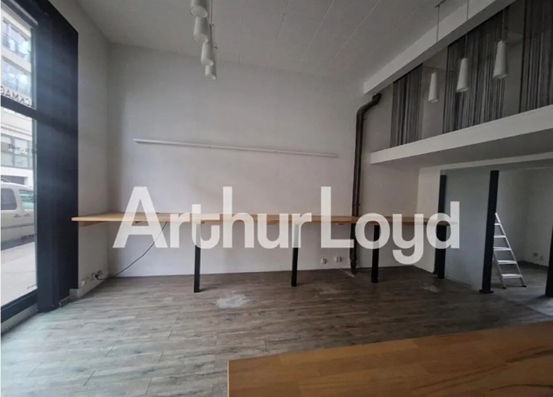 Local commercial dans Caen à louer Photo de l’immeuble– Image 1 sur 5