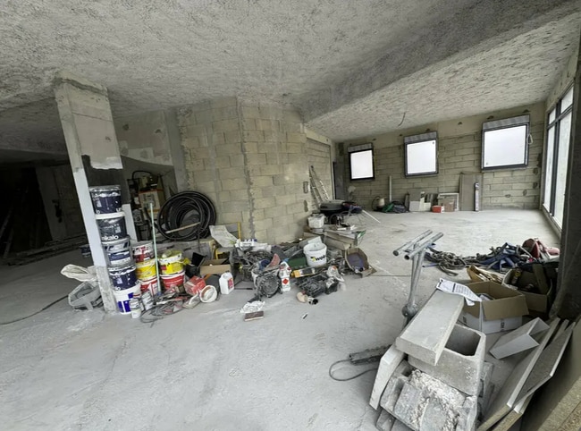 Plus de détails pour Local commercial à vendre