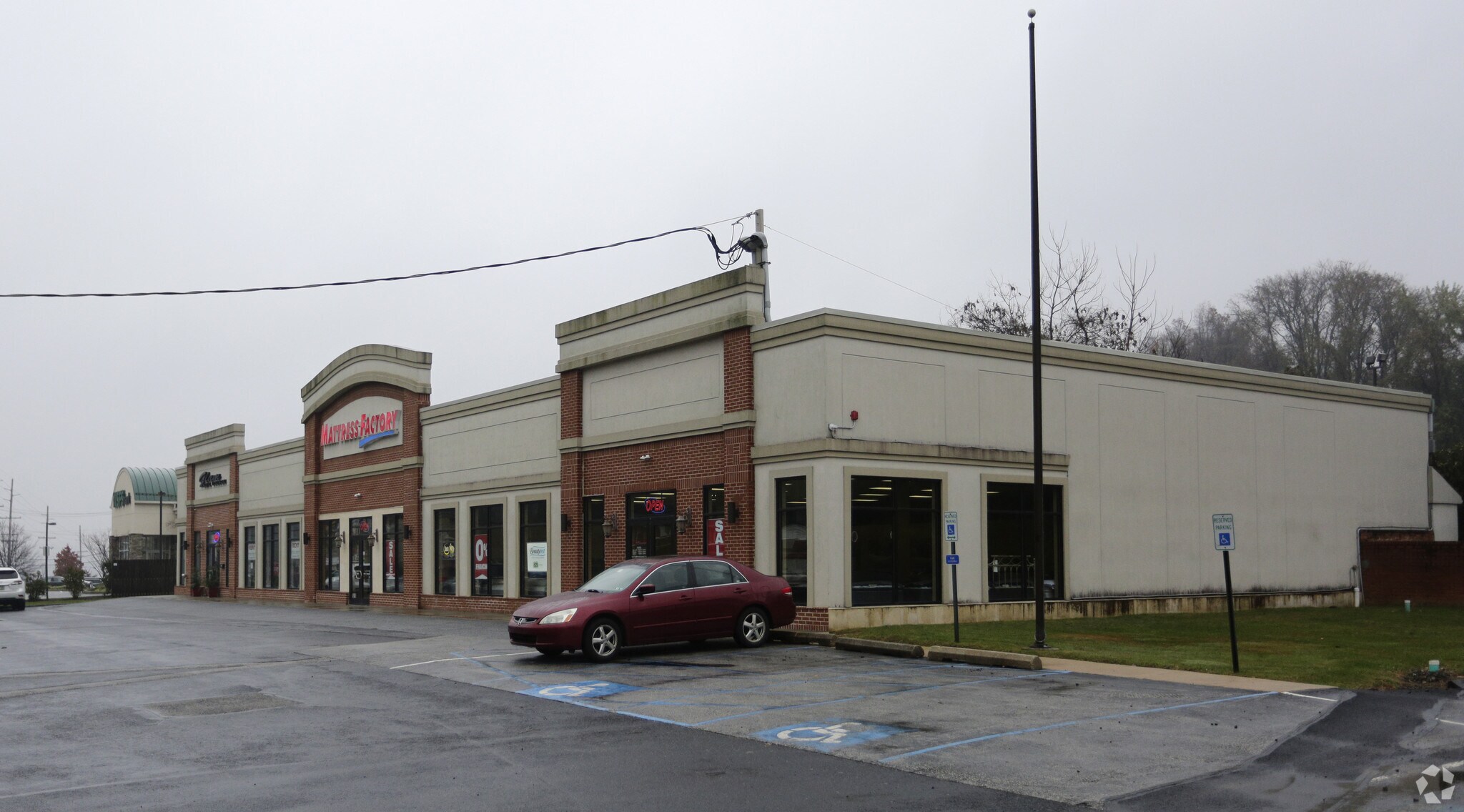 5014-5022 West Chester Pike, Newtown Square, PA à vendre Photo principale– Image 1 sur 13