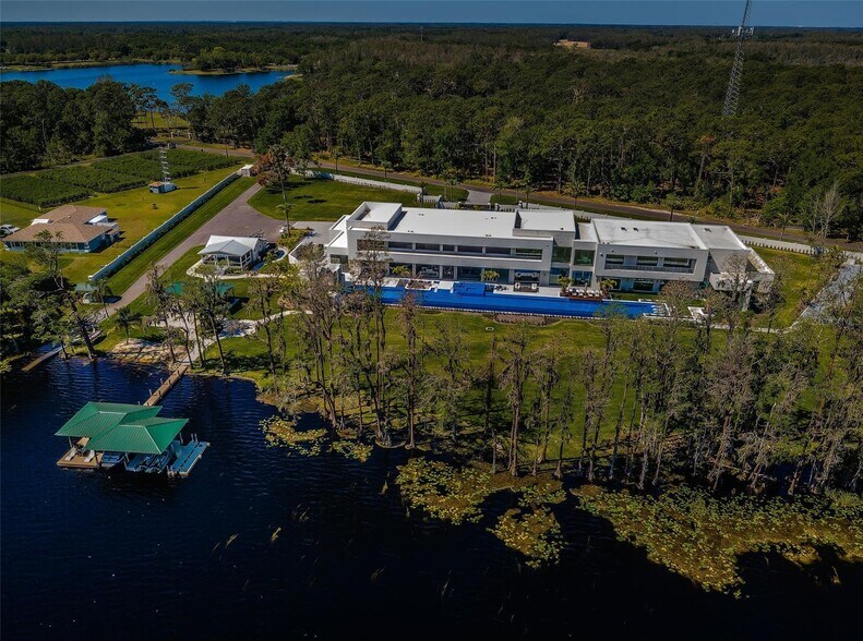18725 Jiretz Rd, Odessa, FL à vendre - Photo principale – Image 1 sur 99