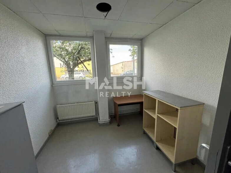 Bureau dans Saint-Étienne à vendre - Photo de l’immeuble – Image 2 sur 5