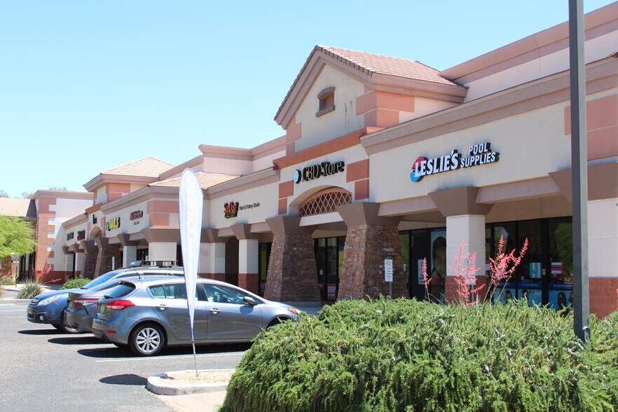 183-195 E Williams Field Rd, Gilbert, AZ à louer - Photo de l’immeuble – Image 2 sur 11