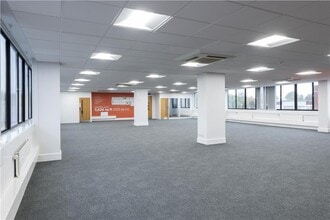 2 Woodlands Rd, Altrincham à louer Photo intérieure– Image 1 sur 13