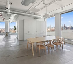 10 Grand St, Brooklyn, NY à louer Photo intérieure– Image 2 sur 5