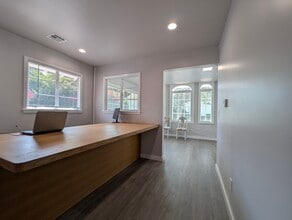 1344 Granada Ave, San Marino, CA à louer Photo intérieure– Image 2 sur 15
