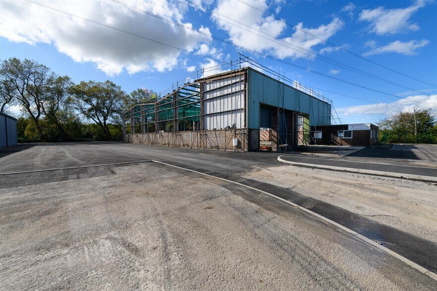 Ewenny Industrial Estate, Bridgend à vendre - Photo de l’immeuble – Image 1 sur 6