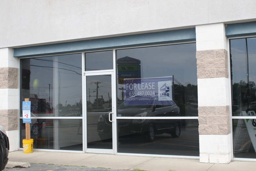 12545 State Route 143, Highland, IL à louer - Photo de l’immeuble – Image 2 sur 8