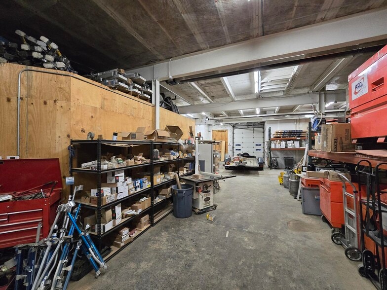 2140-2150 St Clair Ave, Cleveland, OH à vendre - Photo intérieure – Image 3 sur 14