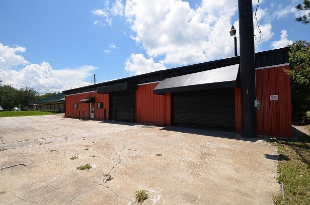 644 Maguire Rd, Ocoee, FL à vendre - Photo de l’immeuble – Image 1 sur 3