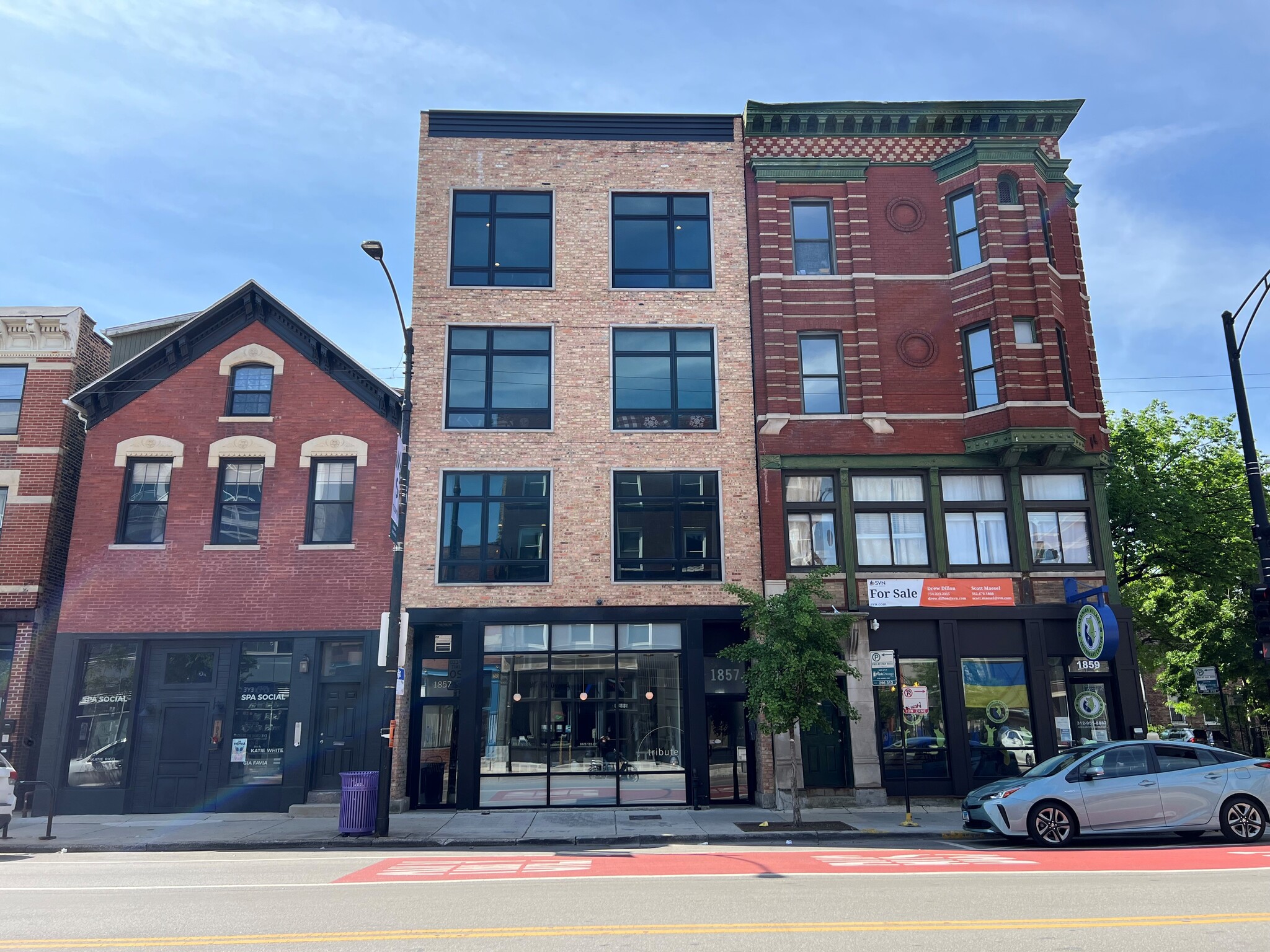 1857 W Chicago Ave, Chicago, IL à louer Photo de l’immeuble– Image 1 sur 1
