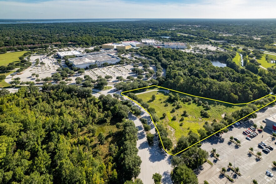 832 Oviedo Mall Blvd, Oviedo, FL à vendre - Aérien – Image 2 sur 13