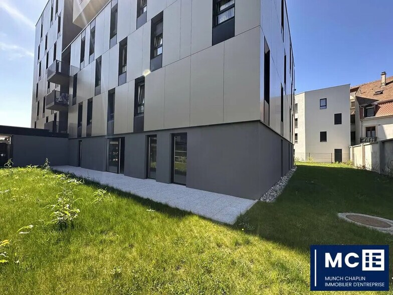 Bureau dans Schiltigheim à louer - Photo de l’immeuble – Image 1 sur 7