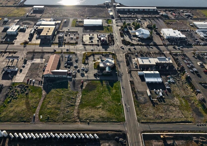 0 Broadmore St, Klamath Falls, OR à vendre - Aérien – Image 2 sur 6