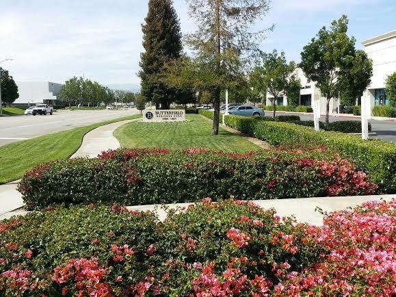 13905 Ramona Ave, Chino, CA à louer Photo principale– Image 1 sur 13