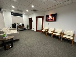 4040 S Orchard St, Fircrest, WA à louer Photo intérieure– Image 2 sur 7